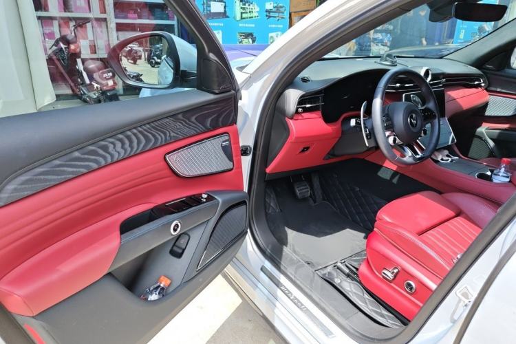Used Maserati Grecale 2023 2.0T Modena Driver Seat