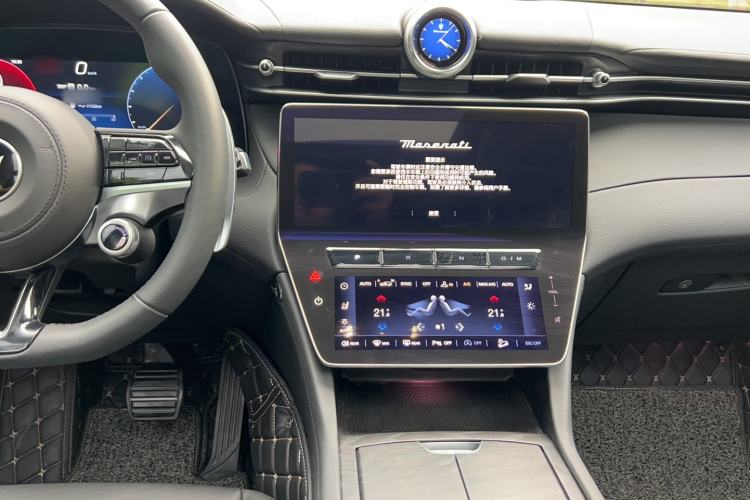Used Maserati Grecale 2023 2.0T GT Audio And AC Panel