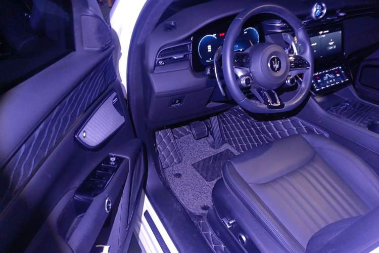 Used Maserati Grecale 2023 2.0T GT Driver Seat