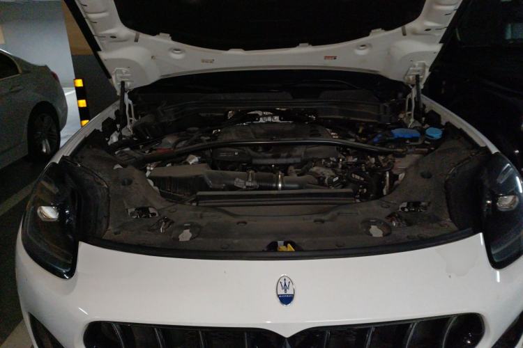 Used Maserati Grecale 2023 2.0T GT Engine Bay