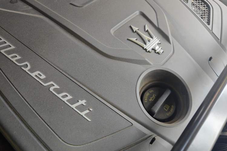 Used Maserati Grecale 2023 2.0T GT Engine Bay