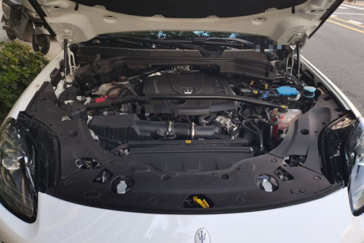 Used Maserati Grecale 2023 2.0T GT Engine Bay