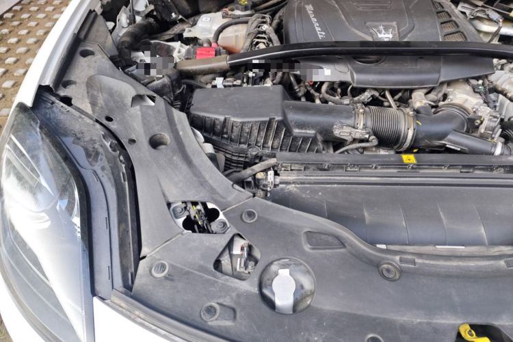 Used Maserati Grecale 2023 2.0T GT Engine Bay Right