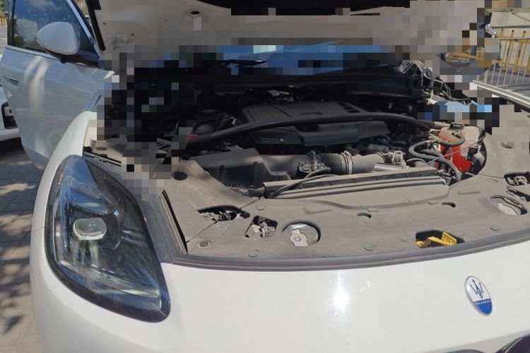Used Maserati Grecale 2023 2.0T GT Engine Bay Right