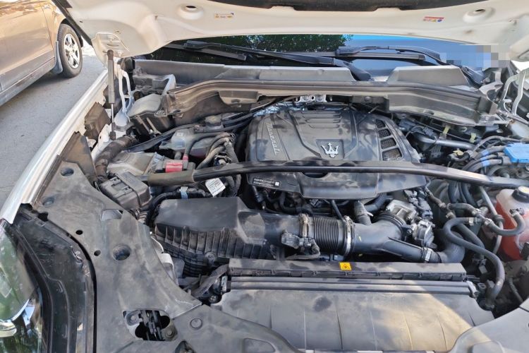 Used Maserati Grecale 2023 2.0T GT Engine Bay Right