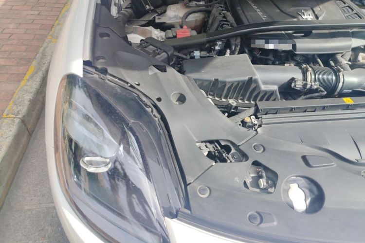 Used Maserati Grecale 2023 2.0T GT Engine Bay Right