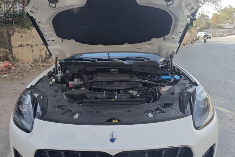 Used Maserati Grecale 2023 2.0T GT Engine Bay