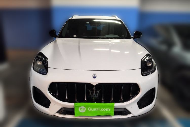 Used Maserati Grecale 2023 2.0T Flying White Special Edition Front