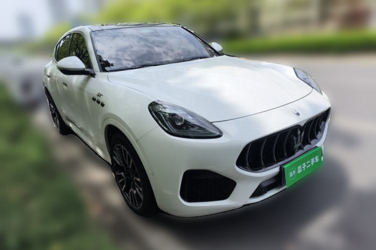 Used Maserati Grecale 2023 2.0T GT Front Right 45 Deg