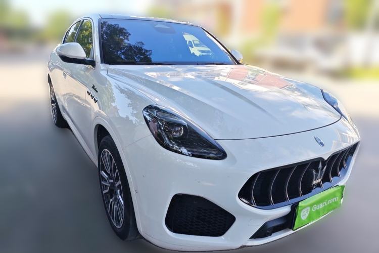 Used Maserati Grecale 2023 2.0T GT Front Right 45 Deg
