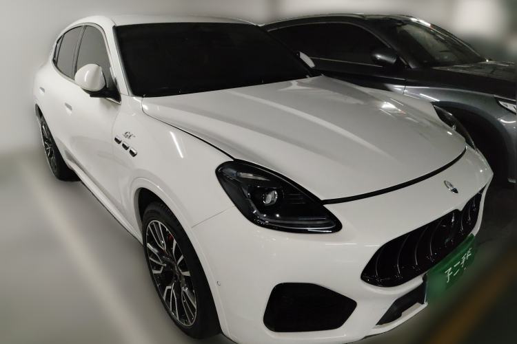 Used Maserati Grecale 2023 2.0T GT Front Right 45 Deg