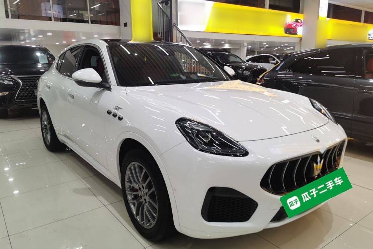 Used Maserati Grecale 2023 2.0T GT Front Right 45 Deg