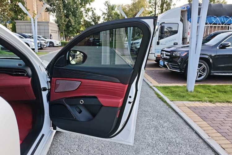 Used Maserati Grecale 2023 2.0T GT Interior 5
