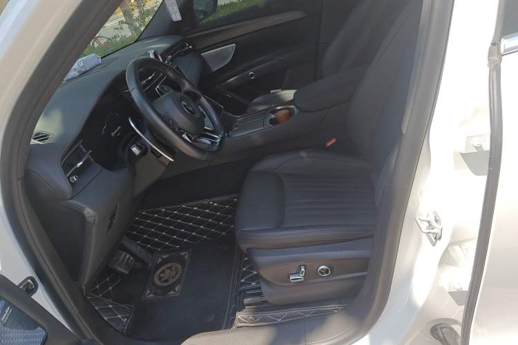 Used Maserati Grecale 2023 2.0T GT Left Front Seat