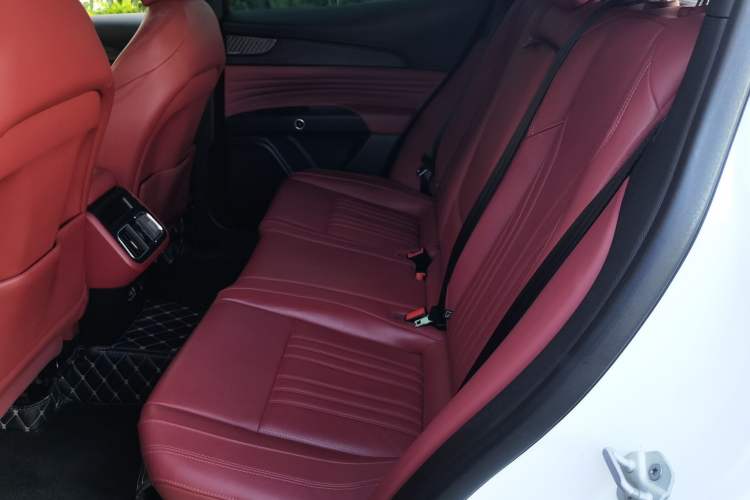 Used Maserati Grecale 2023 2.0T GT Left Rear Seat