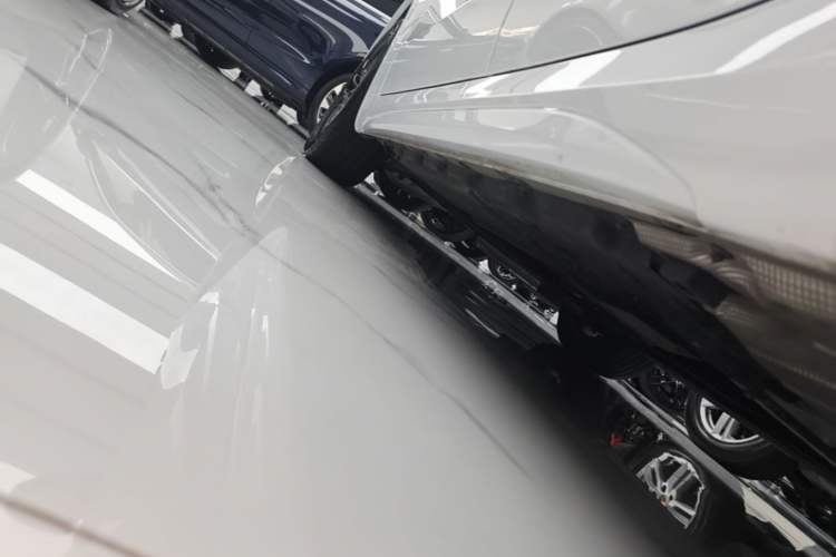 Used Maserati Grecale 2023 2.0T GT Left Side Sill