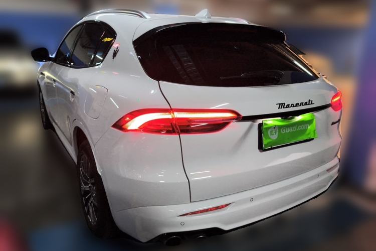 Used Maserati Grecale 2023 2.0T Flying White Special Edition Rear Left 45 Deg