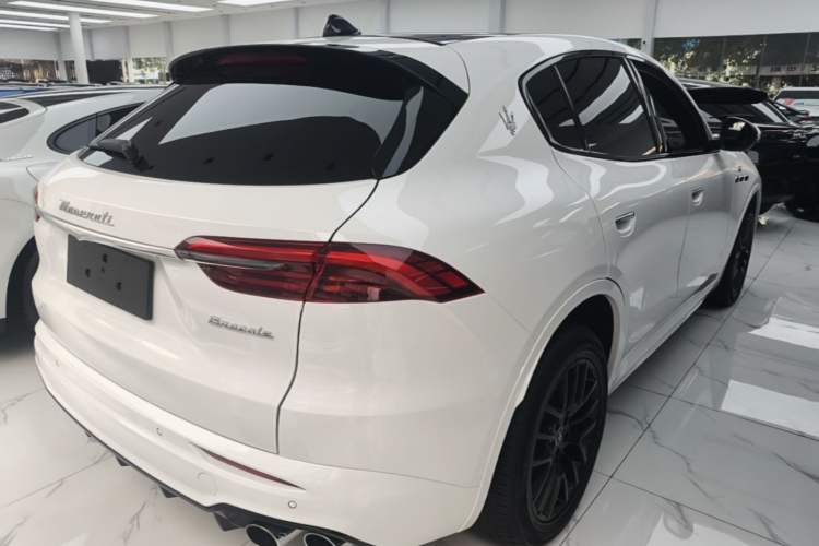 Used Maserati Grecale 2023 2.0T GT Rear Right 45 Deg