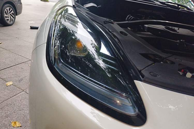 Used Maserati Grecale 2023 2.0T GT Right Front Headlight