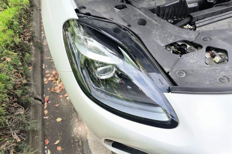Used Maserati Grecale 2023 2.0T GT Right Front Headlight