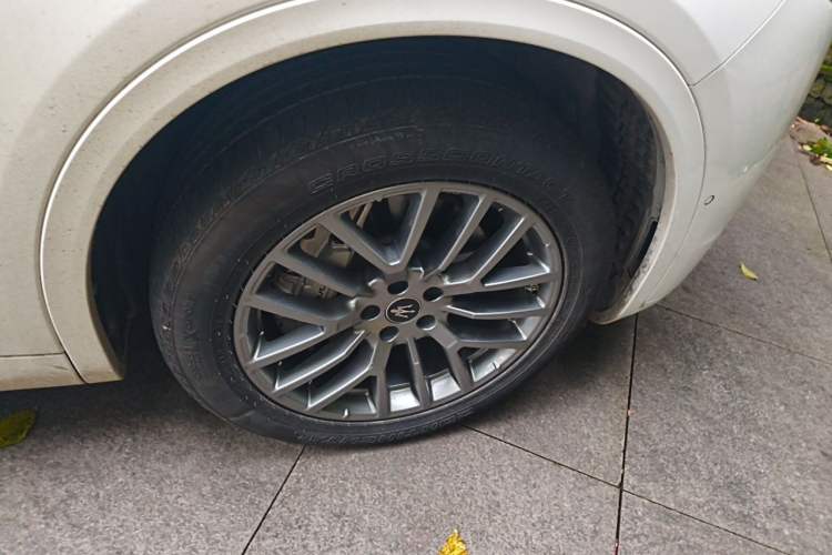 Used Maserati Grecale 2023 2.0T GT Right Front Wheel Hub