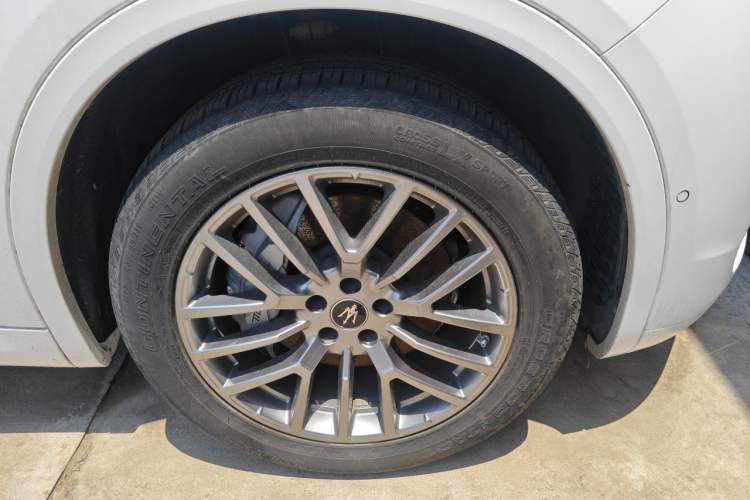 Used Maserati Grecale 2023 2.0T GT Right Front Wheel Hub