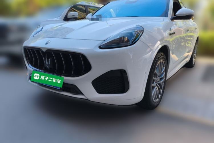 Used Maserati Grecale 2023 2.0T GT Guazi used car, China used car export, Used car for sale, Used Maserati cars, Cheapest cars for sale