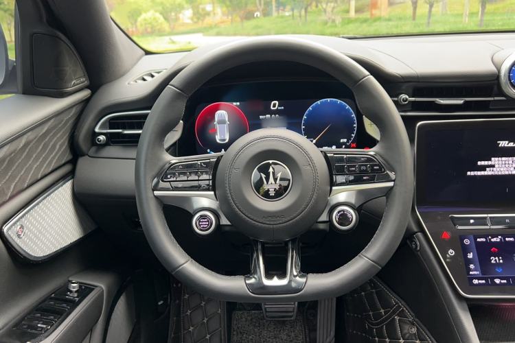 Used Maserati Grecale 2023 2.0T GT Steering Wheel