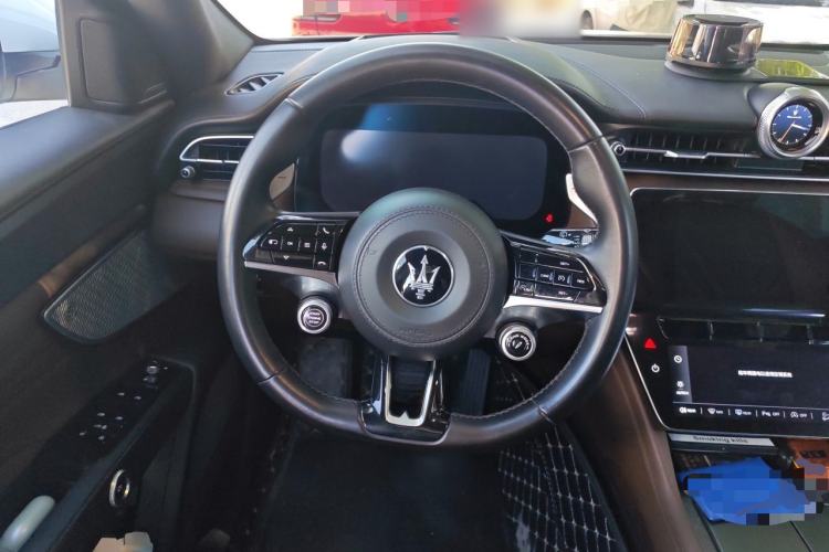Used Maserati Grecale 2023 2.0T GT Steering Wheel