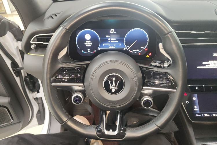 Used Maserati Grecale 2023 2.0T GT Steering Wheel