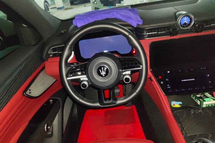 Used Maserati Grecale 2023 2.0T GT Steering Wheel