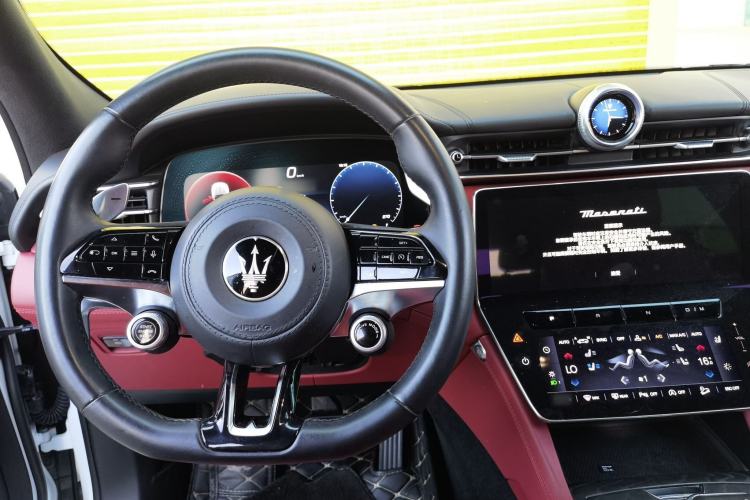 Used Maserati Grecale 2023 2.0T GT Steering Wheel