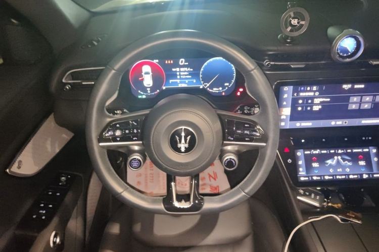 Used Maserati Grecale 2023 2.0T GT Steering Wheel