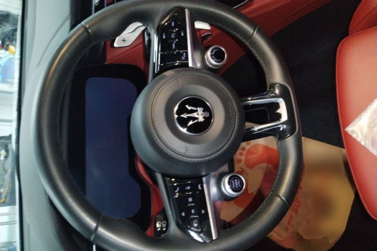 Used Maserati Grecale 2023 2.0T GT Steering Wheel