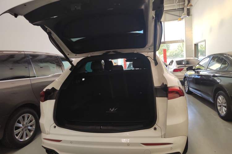 Used Maserati Grecale 2023 2.0T GT Trunk
