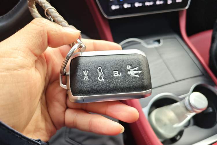 Used Maserati Grecale 2023 2.0T GT Vehicle Key