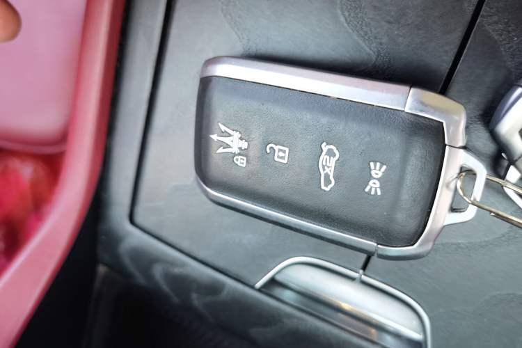 Used Maserati Grecale 2023 2.0T GT Vehicle Key