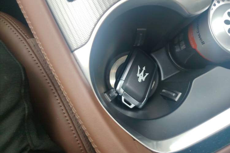 Used Maserati Grecale 2023 2.0T GT Vehicle Key