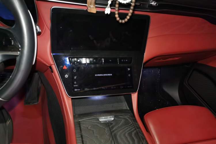 Used Maserati Grecale 2023 2.0T GT Audio And AC Panel