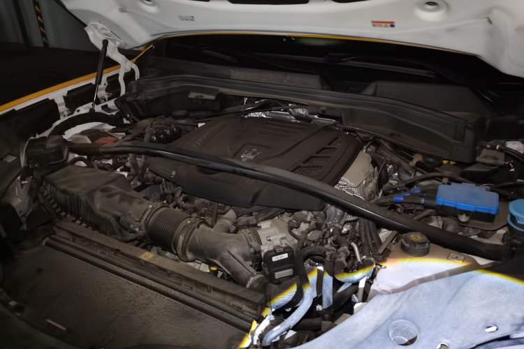Used Maserati Grecale 2023 2.0T GT Engine Bay Left