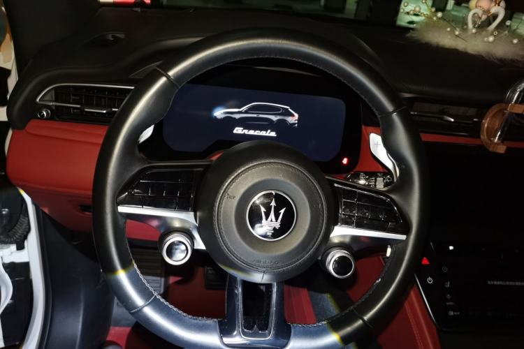 Used Maserati Grecale 2023 2.0T GT Steering Wheel