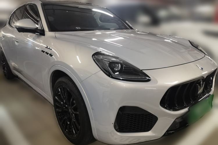 Used Maserati Grecale 2024 2.0T Modena Front Right 45 Deg