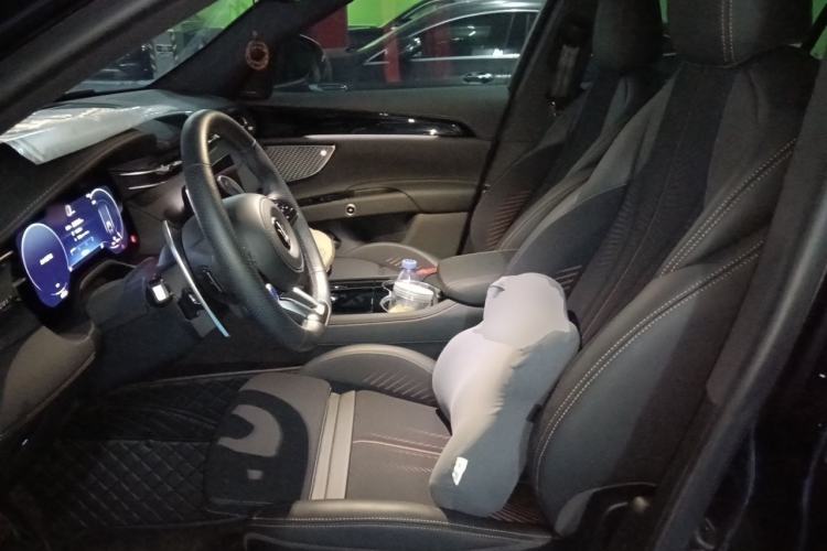Used Maserati Grecale New Energy 2025 Folgore Left Front Seat