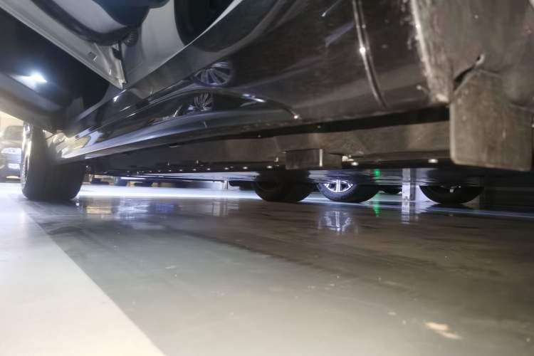 Used Maserati Grecale New Energy 2025 Folgore Chassis Rear Left