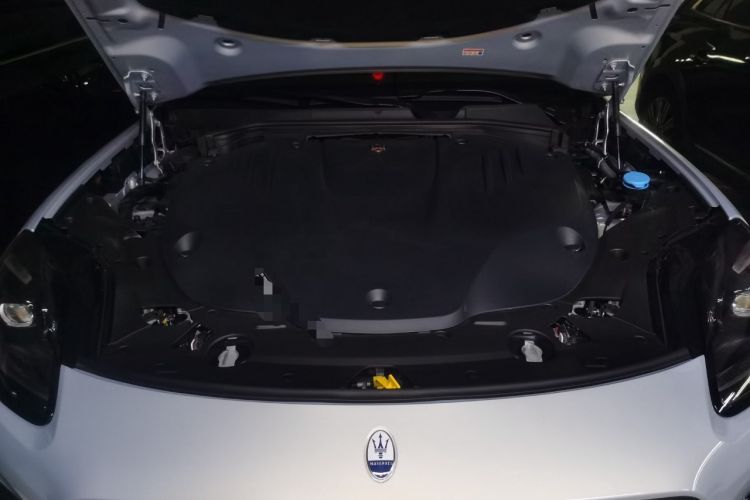 Used Maserati Grecale New Energy 2025 Folgore Engine Bay