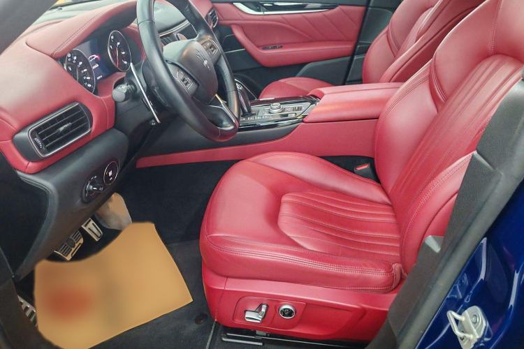 Used Maserati Levante 2021 3.0T Standard Edition Interior 2