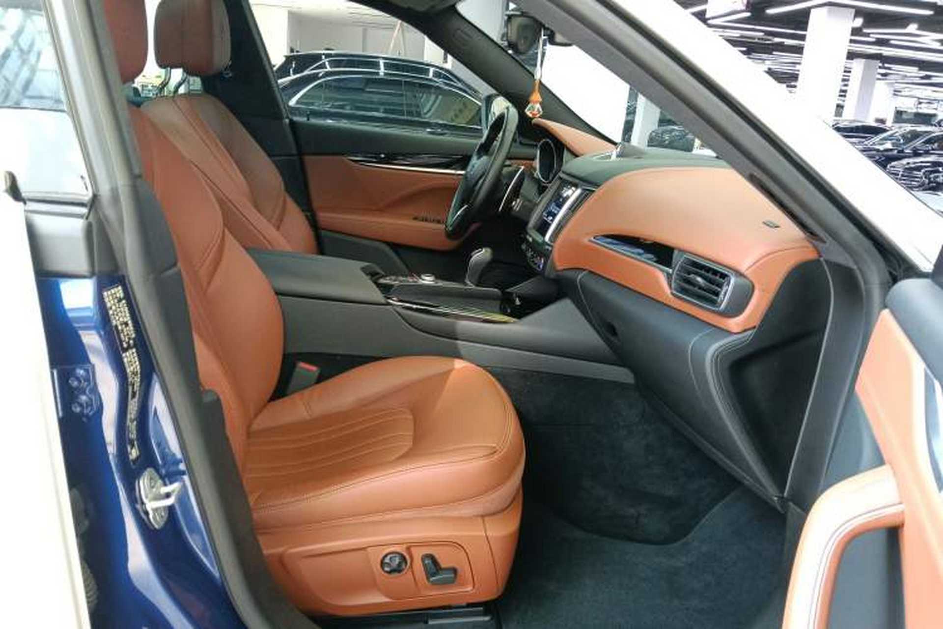 Used Maserati Levante 2016 3.0T Standard Edition Right Front Seat