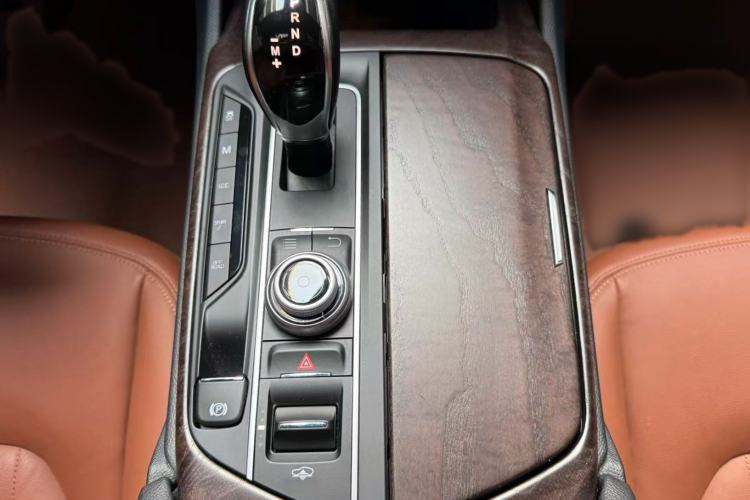 Used Maserati Levante 2018 3.0T Sport Edition Interior 4