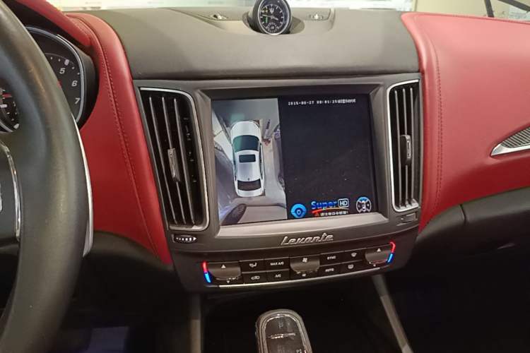 Used Maserati Levante 2016 3.0T Standard Edition Audio And AC Panel