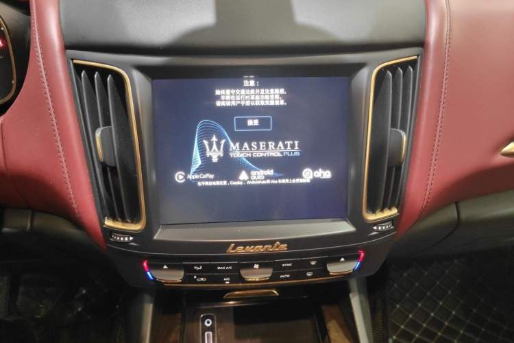 Used Maserati Levante 2016 3.0T Standard Edition Audio And AC Panel
